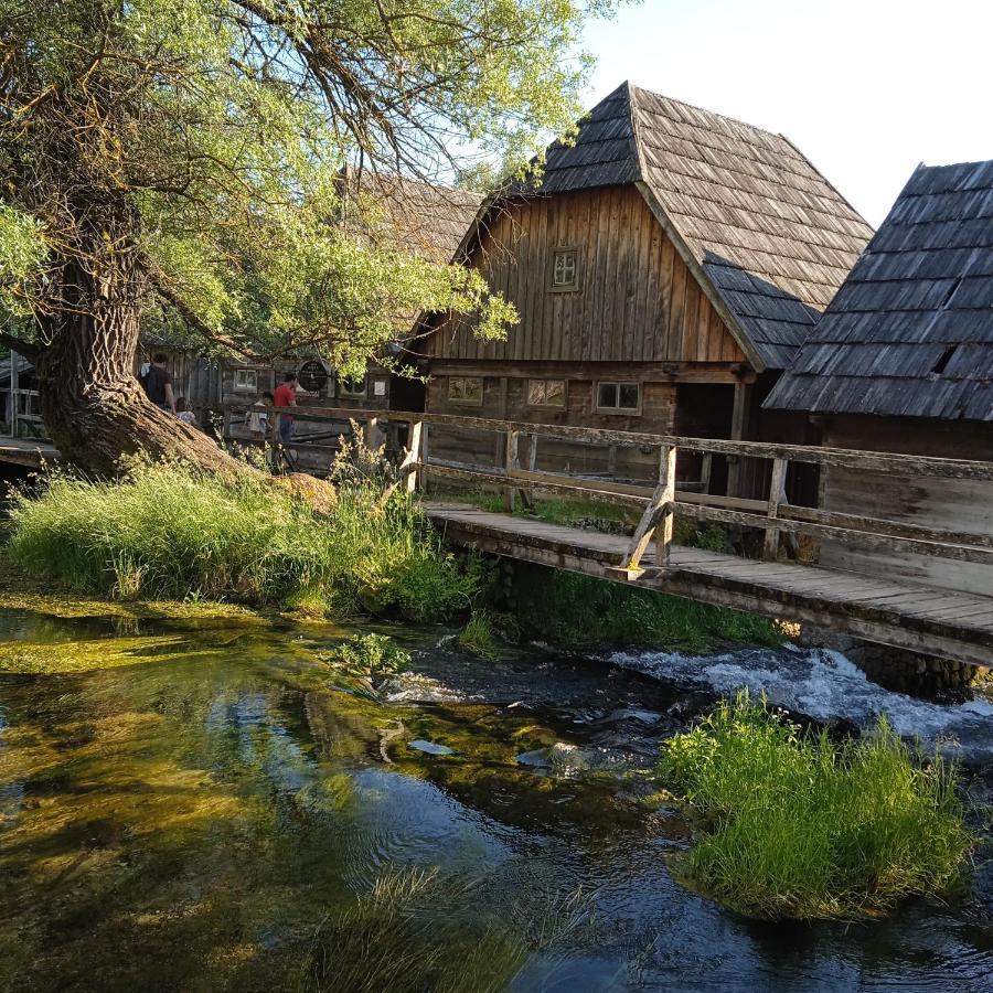 Gacka Valley Licko Lesce Екстер'єр фото